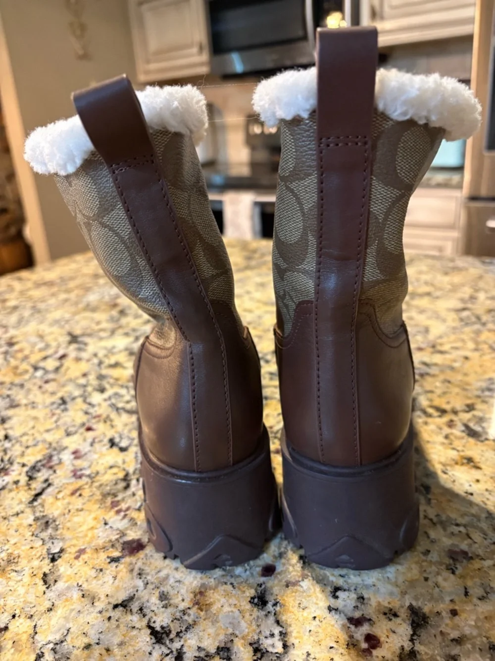 Coach Brown Logo-Panel Leather Platform Boots with Cream Shearling Cuff sz 8 - Picture 11 of 12